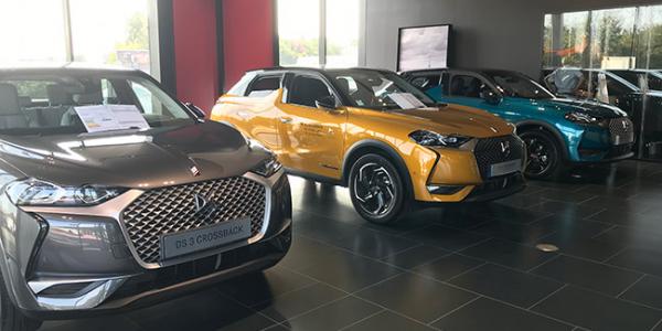 DS Store Laval Showroom